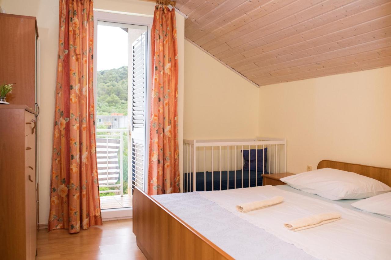 Apartment Dalmatien Raslina Dış mekan fotoğraf