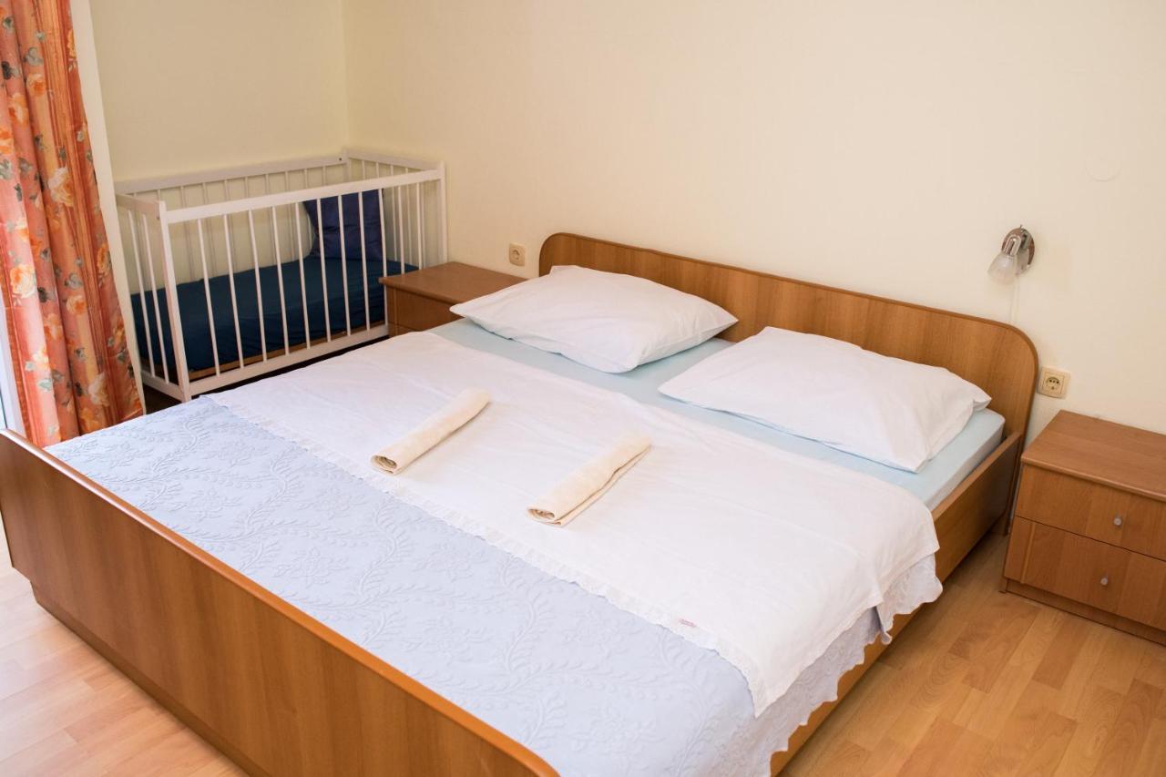 Apartment Dalmatien Raslina Dış mekan fotoğraf
