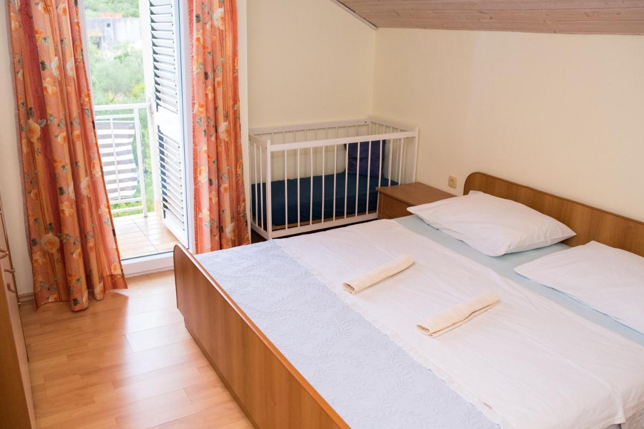 Apartment Dalmatien Raslina Dış mekan fotoğraf