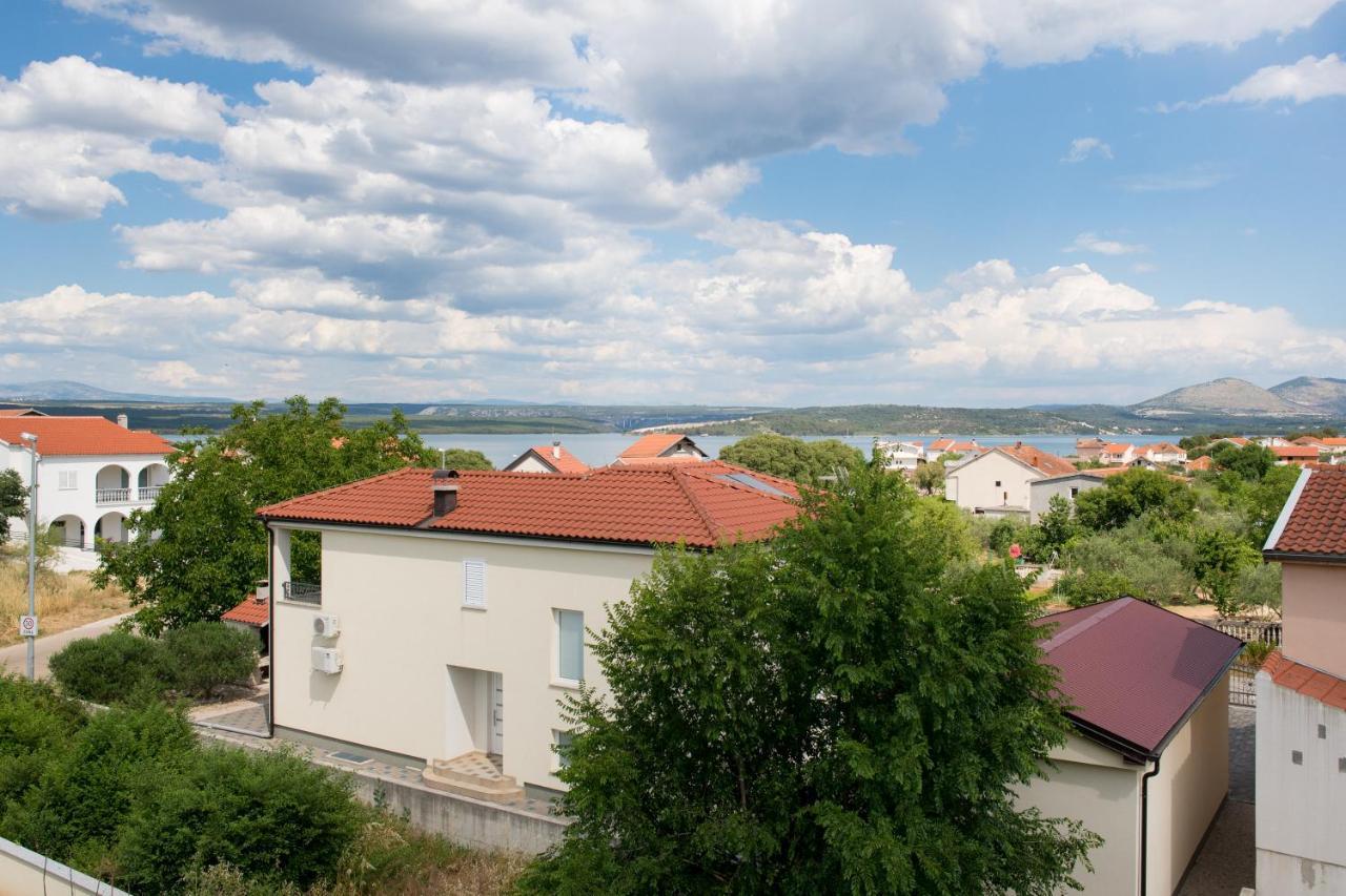 Apartment Dalmatien Raslina Dış mekan fotoğraf