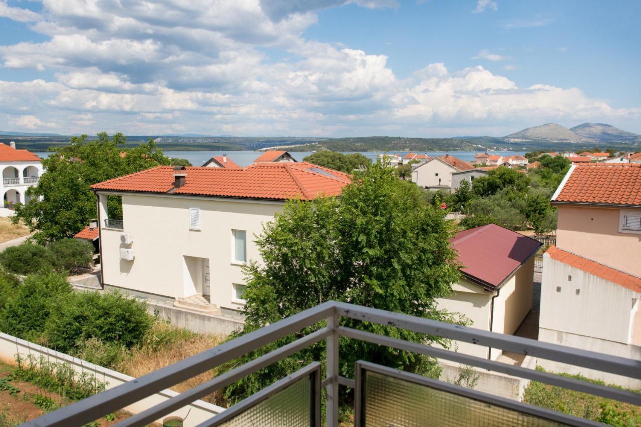 Apartment Dalmatien Raslina Dış mekan fotoğraf